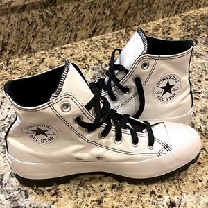 Women’s 7.5 Custom White Converse NEW